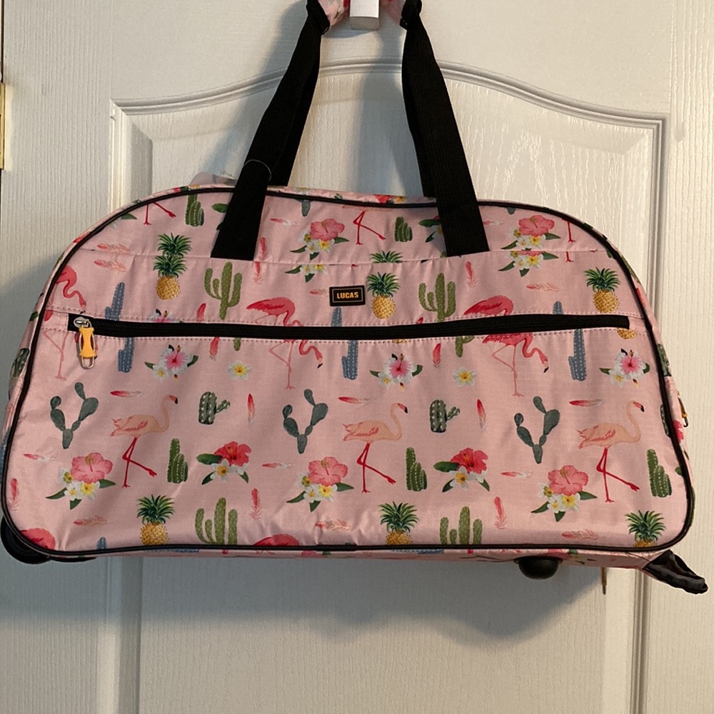 22”Lightweight Flamingo Pattern Duffel with Spinner Wheels